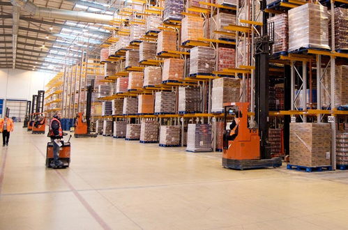 电商 明争 背后的 暗斗 物流仓储的自动化之争